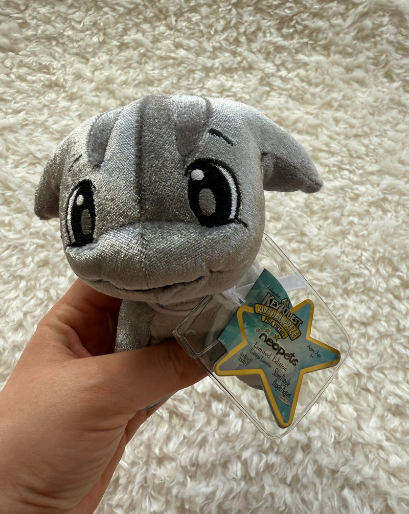 Neopets Silver Poogle Plush w/ Tag & Code